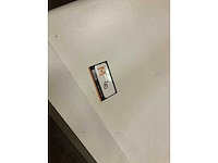 Grote bureaus, bureaustoel, printer en kasten - afbeelding 24 van  30