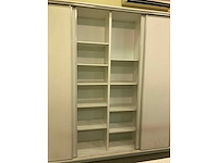 Grote bureaus, bureaustoel, printer en kasten - afbeelding 30 van  30