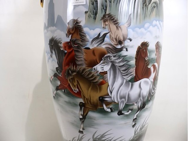 Grote decoratieve vaas - afbeelding 2 van  7