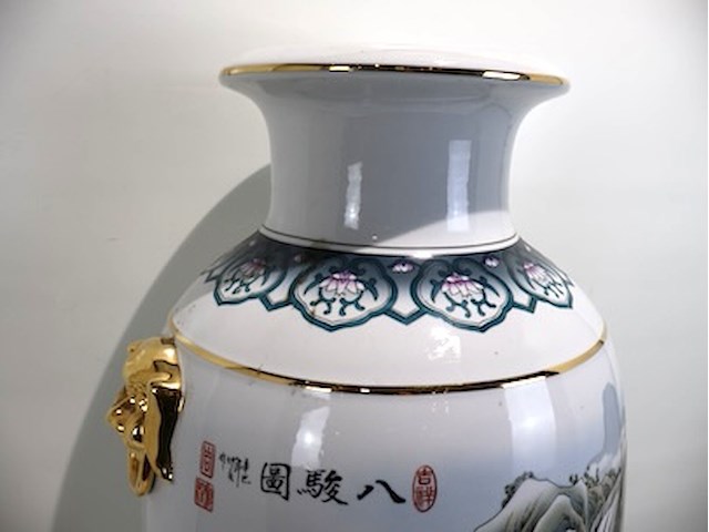 Grote decoratieve vaas - afbeelding 3 van  7