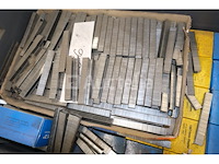 Grote hoeveelheid gereedschapsnieten - afbeelding 4 van  4