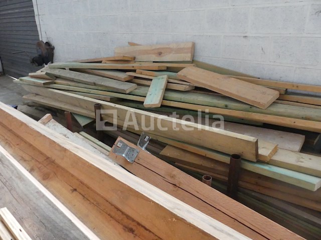 Grote hoeveelheid hout en panelen - afbeelding 12 van  13