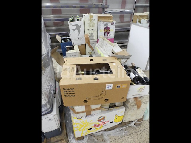 Grote hoeveelheid wijn - afbeelding 3 van  10