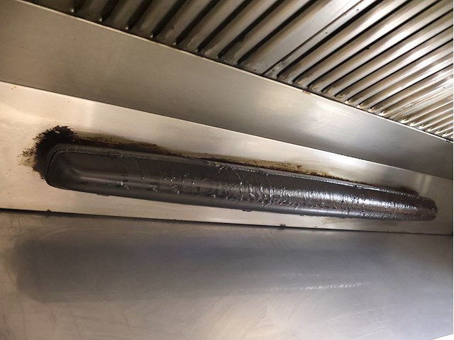 Grote inox dampkap - afbeelding 5 van  6