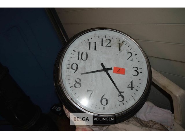 Grote klok - afbeelding 1 van  2