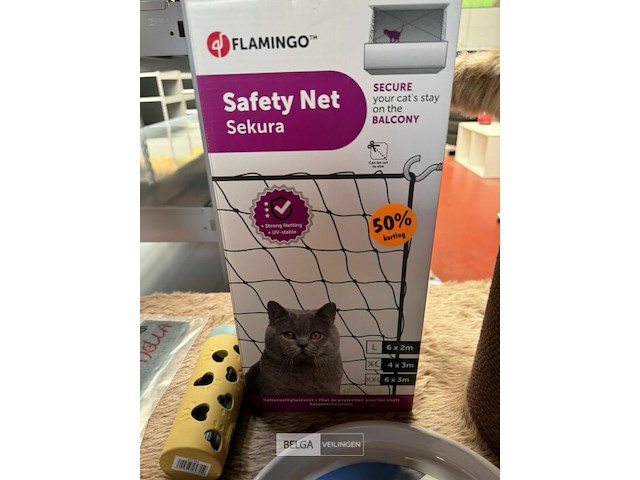 Grote krabpaal met div spullen voor katten - afbeelding 3 van  6