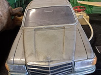 Grote mercedes auto vinted met afstandsbediening