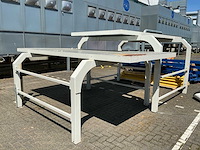 Grote metalen constructies (2x) - afbeelding 1 van  8