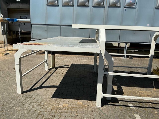 Grote metalen constructies (2x) - afbeelding 3 van  8
