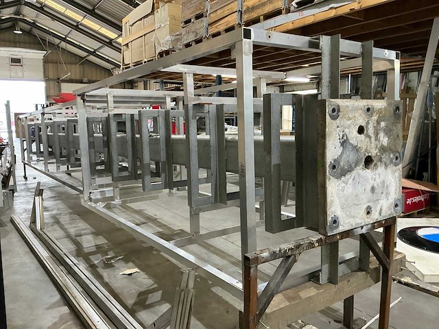 Grote metalen reclamezuil - afbeelding 4 van  4