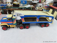 Grote metalen truck - afbeelding 1 van  3