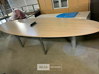 Grote ovalen vergadertafel - afbeelding 1 van  3