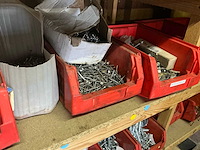Grote partij aannemersmateriaal - afbeelding 15 van  31