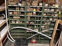 Grote partij aannemersmateriaal - afbeelding 21 van  31