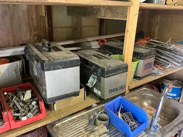 Grote partij aannemersmateriaal - afbeelding 12 van  31