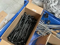Grote partij afrasteringsmaterialen - afbeelding 9 van  31