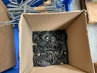 Grote partij afrasteringsmaterialen - afbeelding 10 van  31