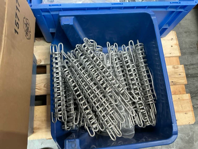 Grote partij afrasteringsmaterialen - afbeelding 3 van  31
