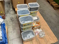 Grote partij afrasteringsmaterialen - afbeelding 14 van  31