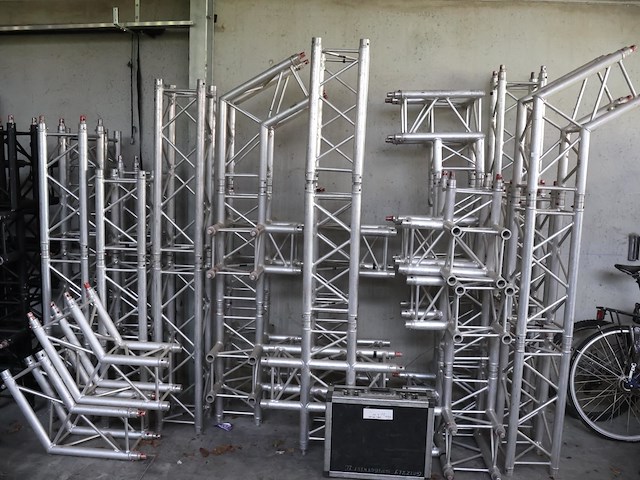 Grote partij aluminium truss - afbeelding 1 van  8