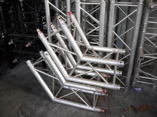 Grote partij aluminium truss - afbeelding 7 van  8