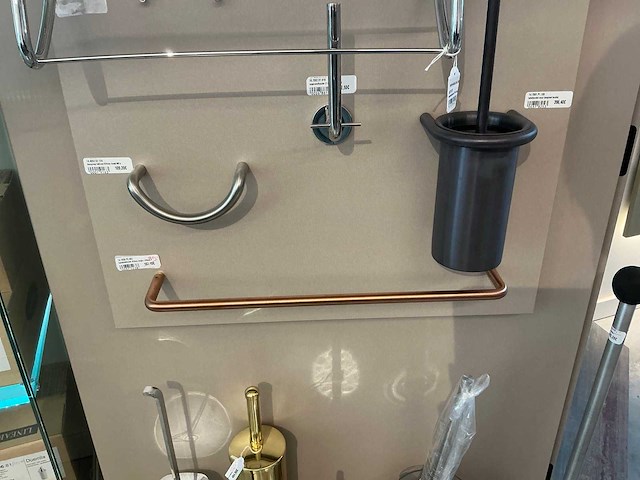 Grote partij badaccessoires - afbeelding 17 van  19