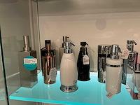 Grote partij badaccessoires - afbeelding 7 van  19
