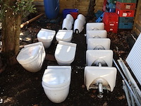 Grote partij badkamer - afbeelding 1 van  9