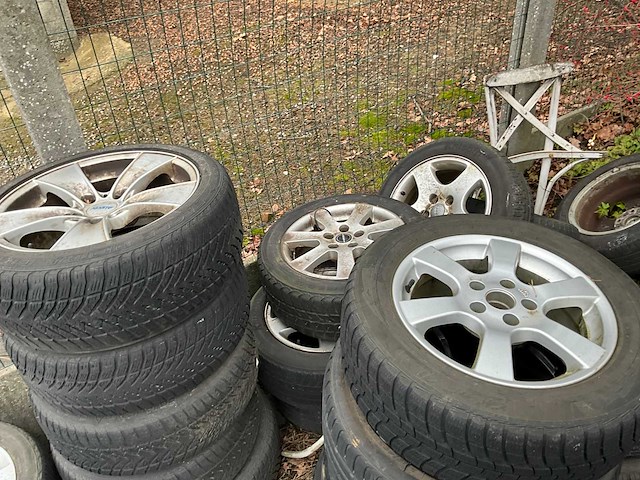 Grote partij banden (bmw, audi, ...) - afbeelding 5 van  16