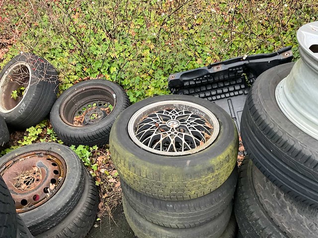 Grote partij banden (bmw, audi, ...) - afbeelding 6 van  16