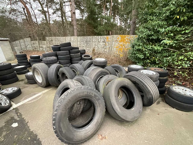 Grote partij banden (bmw, audi, ...) - afbeelding 9 van  16