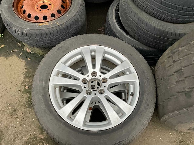 Grote partij banden (bmw, audi, ...) - afbeelding 15 van  16