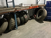 Grote partij banden - afbeelding 6 van  6