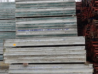 Grote partij bekisting - afbeelding 5 van  11