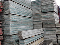 Grote partij bekisting - afbeelding 7 van  11