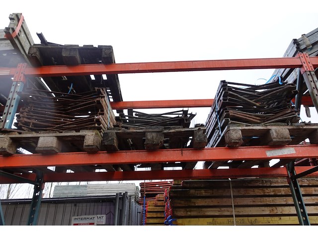 Grote partij bekisting - afbeelding 10 van  11