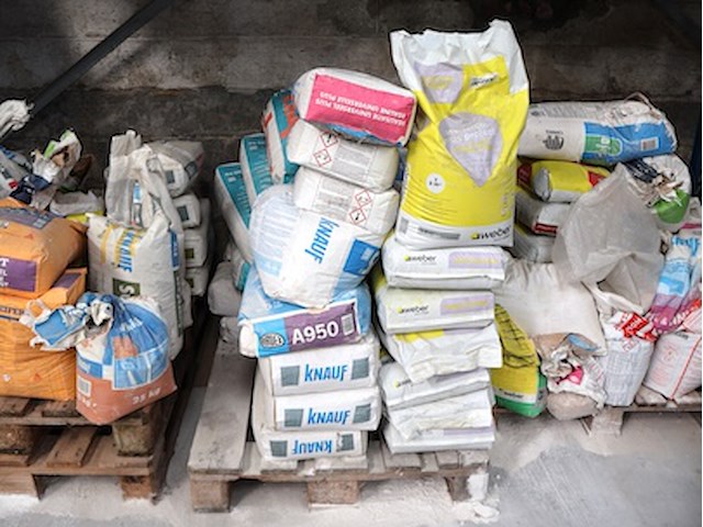 Grote partij beplaastering - afbeelding 3 van  8