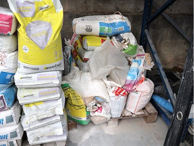 Grote partij beplaastering - afbeelding 4 van  8