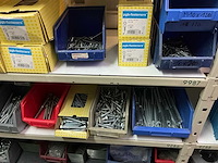 Grote partij bevestigingsmateriaal - afbeelding 14 van  65