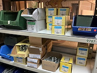 Grote partij bevestigingsmateriaal - afbeelding 16 van  65