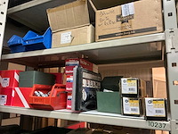 Grote partij bevestigingsmateriaal - afbeelding 17 van  65