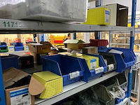 Grote partij bevestigingsmateriaal - afbeelding 28 van  65