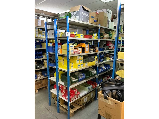 Grote partij bevestigingsmateriaal - afbeelding 23 van  65