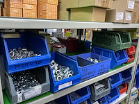 Grote partij bevestigingsmateriaal - afbeelding 46 van  65