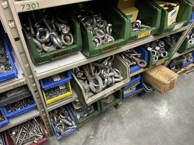 Grote partij bevestigingsmateriaal - afbeelding 48 van  65