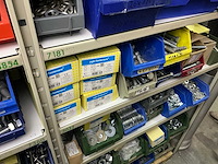 Grote partij bevestigingsmateriaal - afbeelding 51 van  65