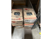 Grote partij bevestigingsmaterialen. schroeven, ankers, bouten en moeren waaronder rvs - afbeelding 3 van  20