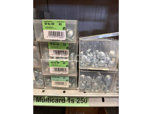 Grote partij bevestigingsmaterialen. schroeven, ankers, bouten en moeren waaronder rvs - afbeelding 6 van  20