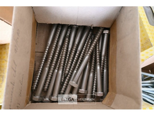 Grote partij bevestigingsmaterialen - afbeelding 6 van  10