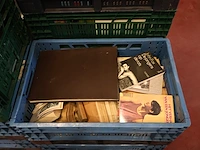 Grote partij boeken - afbeelding 8 van  9